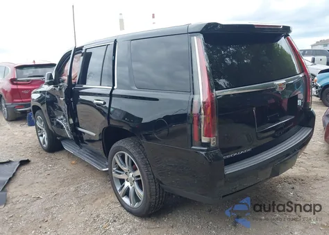 2020 Cadillac Escalade 4Wd z USA, uszkodzony, nr VIN 1GYS4AKJ4LR169974